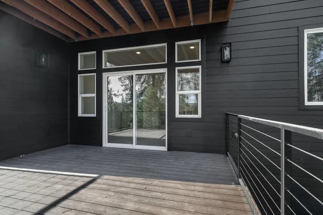 $699,000 | 2418 East Casper Drive, Spokane, WA 99223