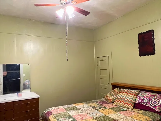 $130,000 | 907 Nw Avenue, Childress, TX 79201