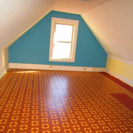 $449,000 | 86 North Maple Street, Northampton, MA 01062