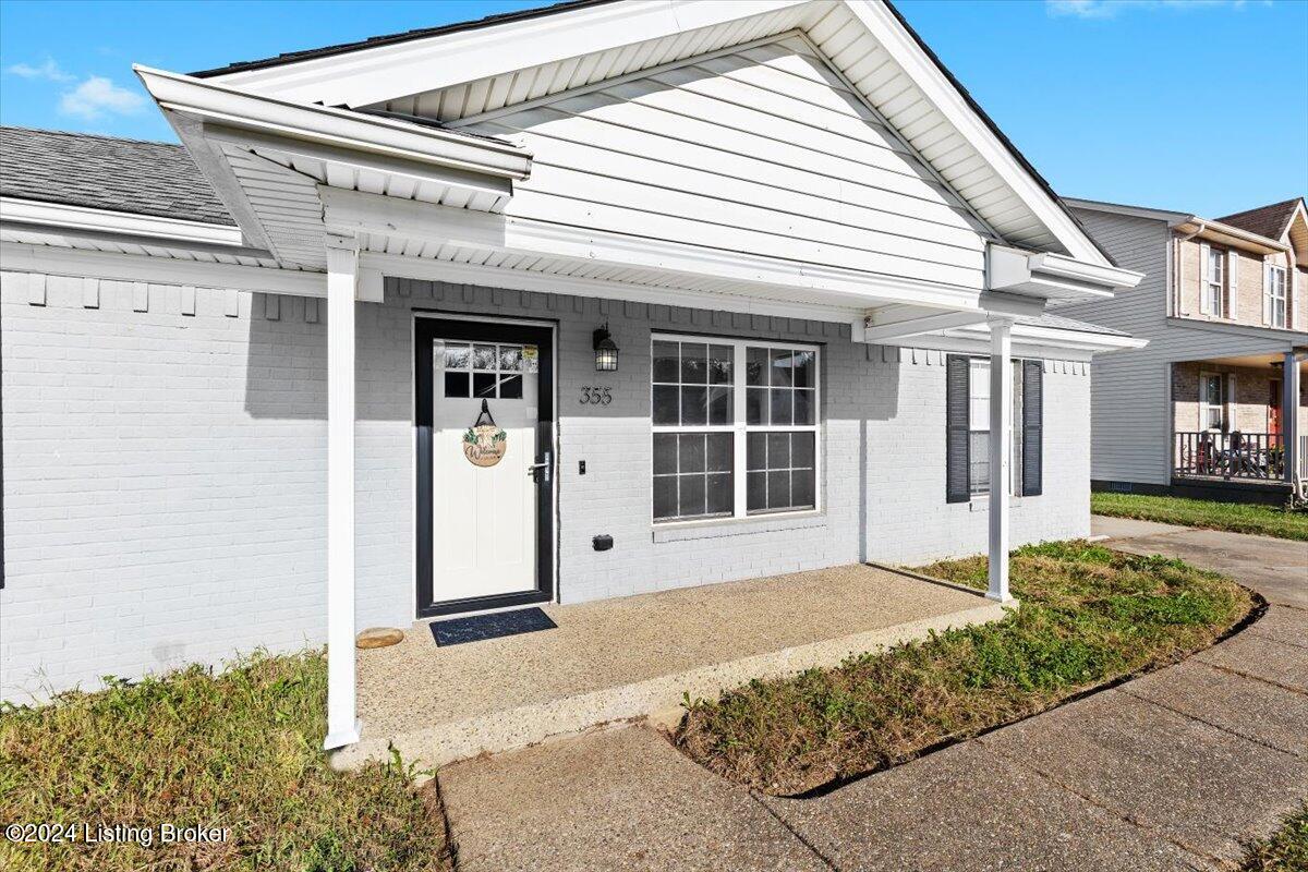 355 Madison Rae Boulevard Shepherdsville, KY 40165 - Photo 2 of 26 05-355 Madison Rae Blvd-5