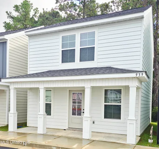 $1,950 | 939 Motsie Road, Biloxi, MS 39532