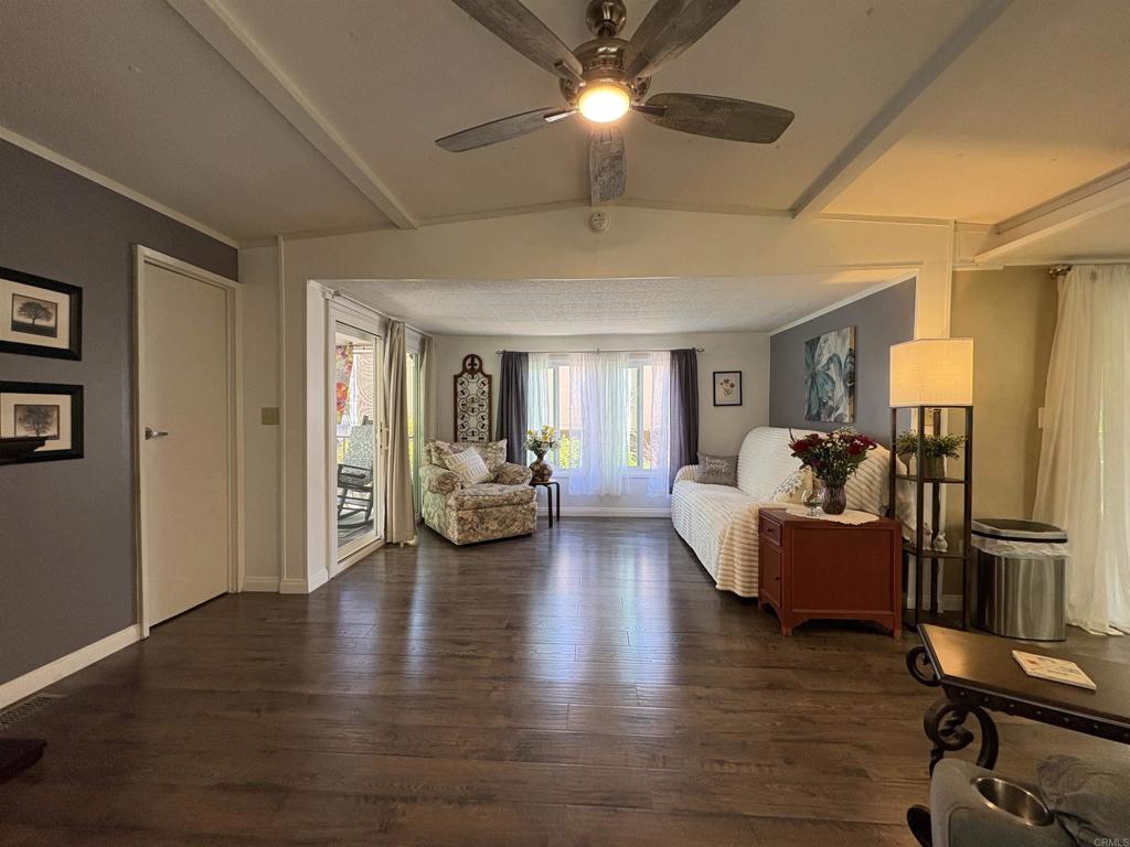 1925 Otay Lakes Road, Unit 14 Chula Vista, CA 91911 - Photo 12 of 60