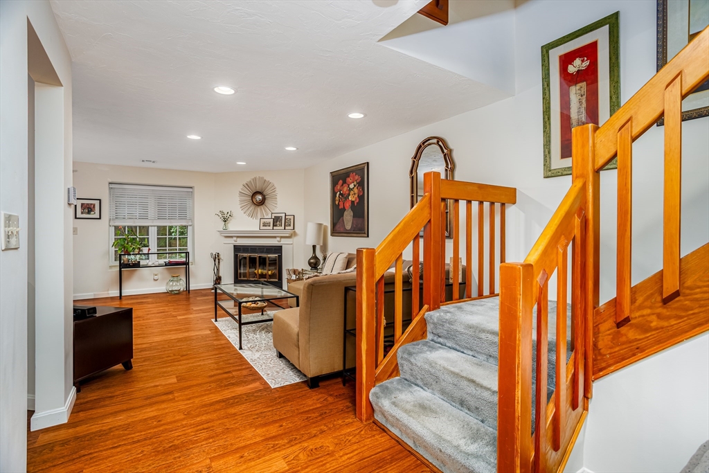 920 Ridgefield Circle, Unit 920B Clinton, MA 01510 - Photo 13 of 33 Gallery Image 13