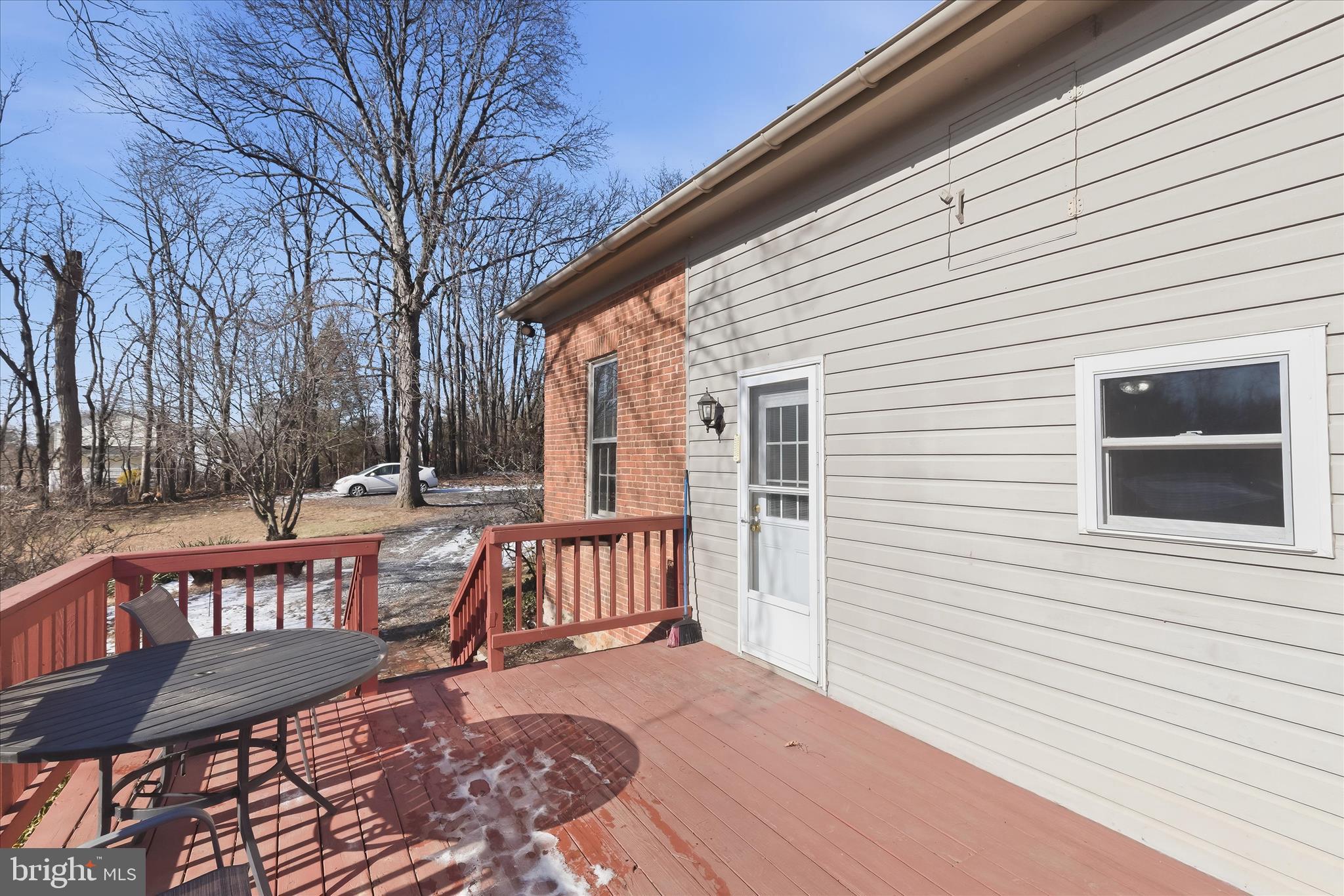1810 Stone Chapel Road Westminster, MD 21157 - Photo 34 of 44 Deck