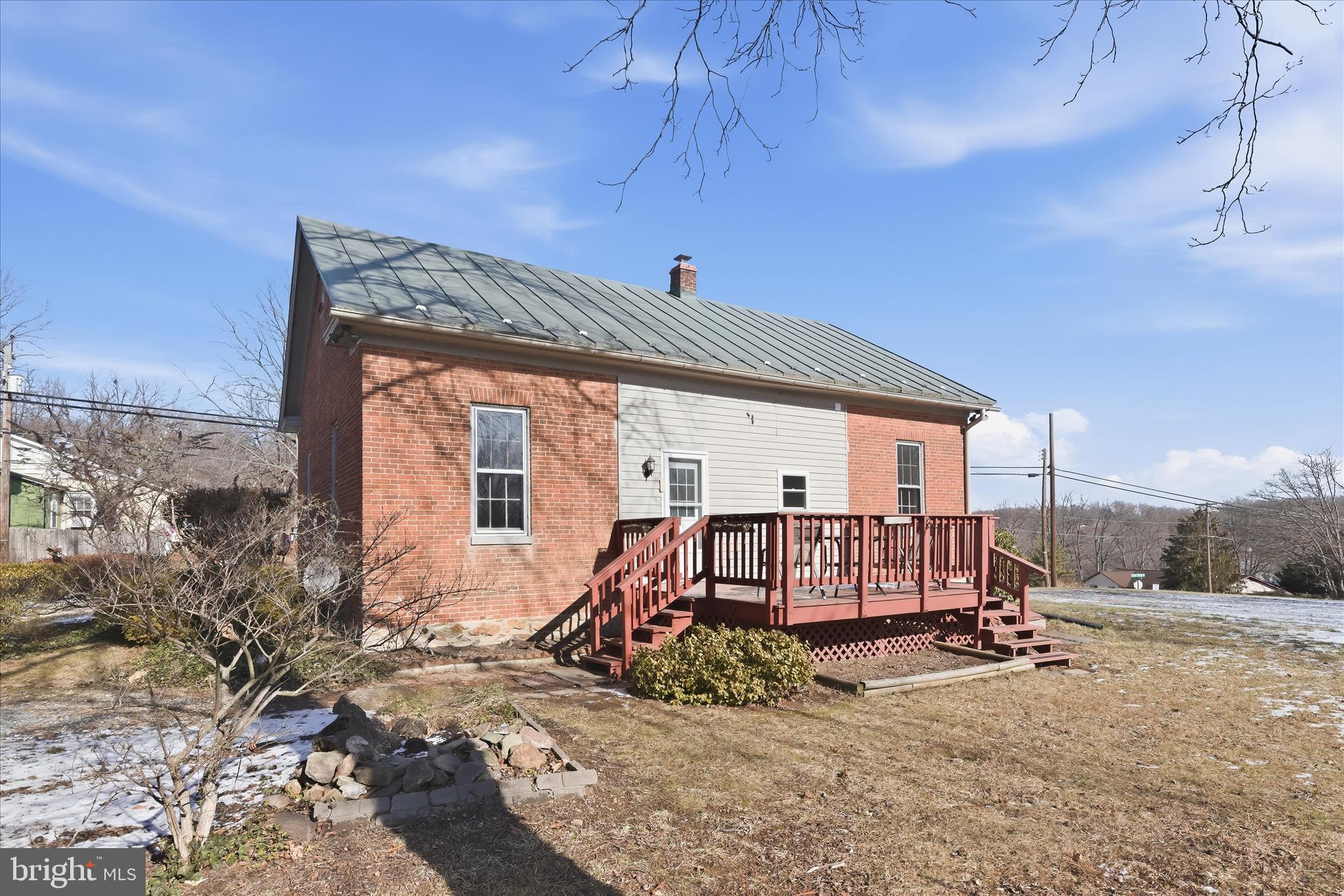1810 Stone Chapel Road Westminster, MD 21157 - Photo 36 of 44 Rear exterior
