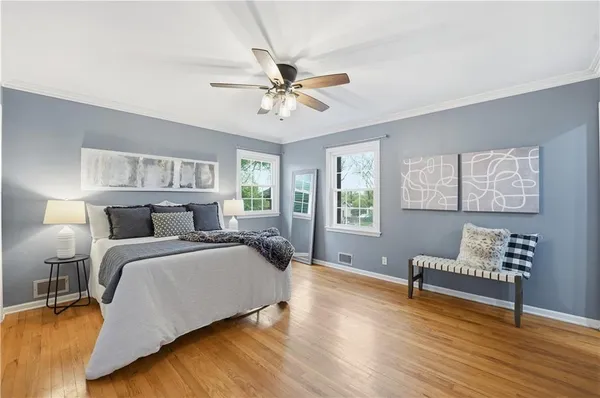 $379,000 | 1407 Southwest 5th Street, Lee's Summit, MO 64081