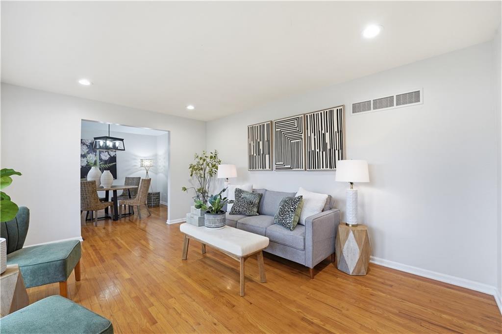 1407 Southwest 5th Street Lee's Summit, MO 64081 - Photo 7 of 38