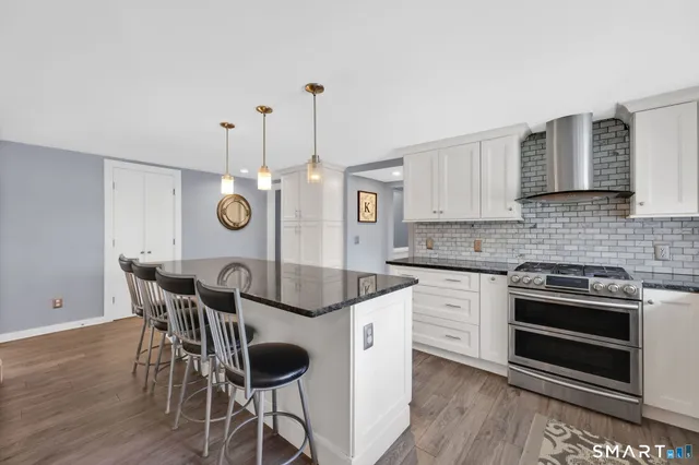 $345,000 | 320 Mansfield Avenue, Windham, CT 06226