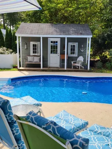 $345,000 | 320 Mansfield Avenue, Willimantic, CT 06226