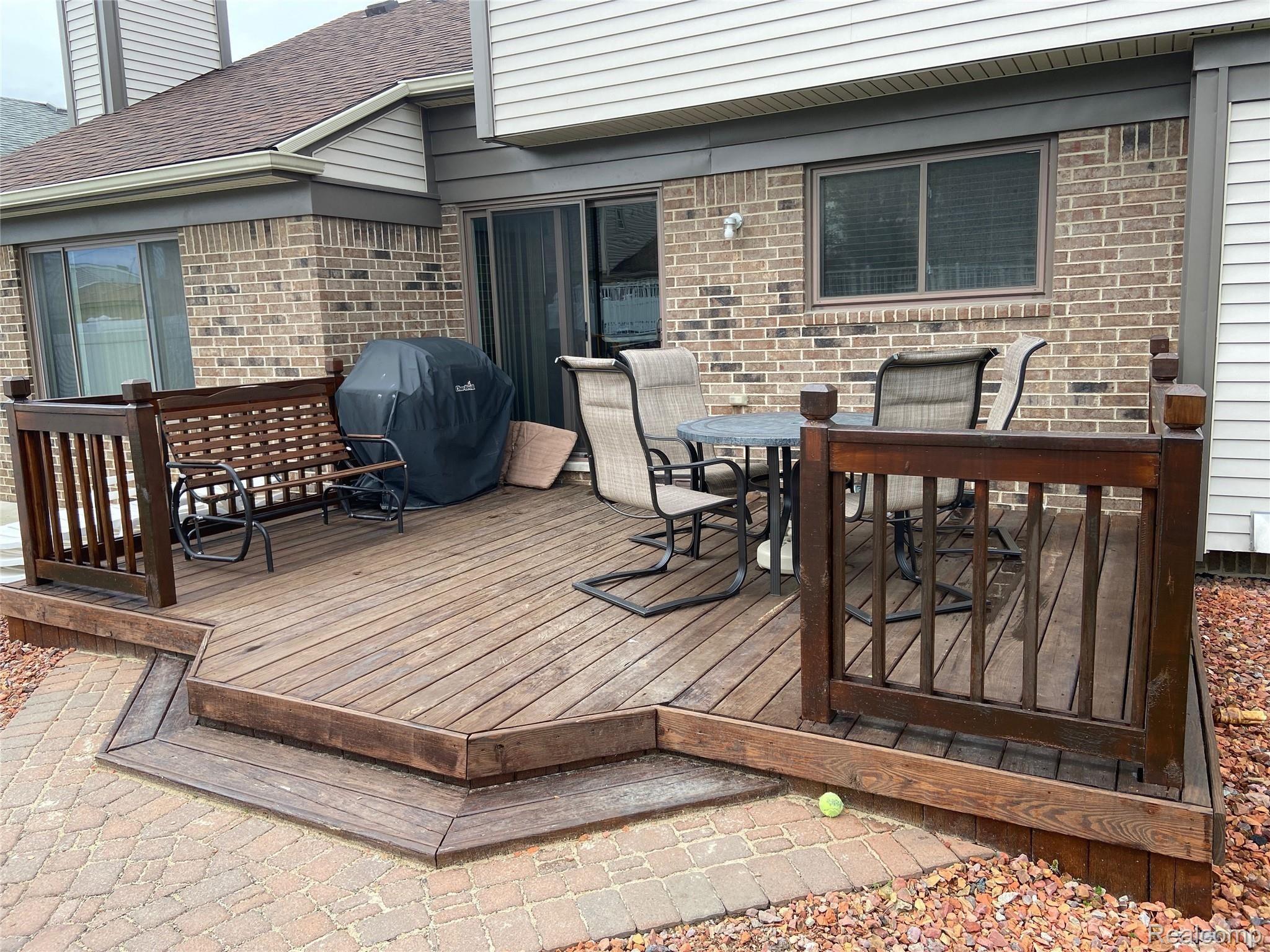 24749 Pheasant Run Road Flat Rock, MI 48134 - Photo 21 of 30 IMG_0647.jpg