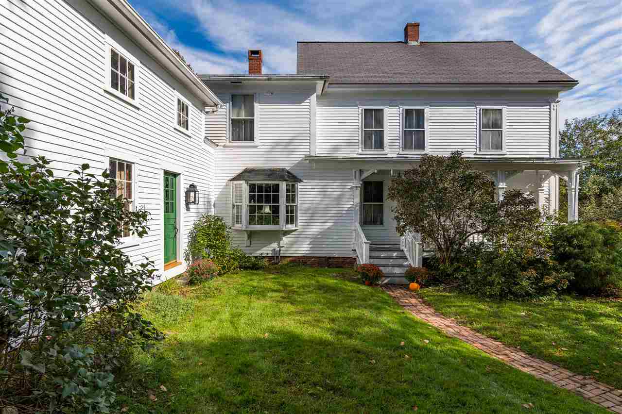 13 Circuit Road Berwick, ME 03901 - Photo 3 of 34 Gallery Image 3