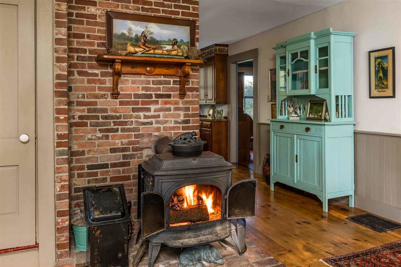 13 Circuit Road Berwick, ME 03901 - Photo 9 of 34 Gallery Image 9