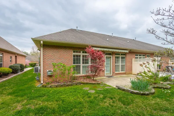 $2,095 | 7655 Lenox Trace Drive, Hixson, TN 37343
