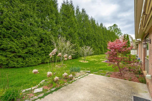 $2,095 | 7655 Lenox Trace Drive, Hixson, TN 37343