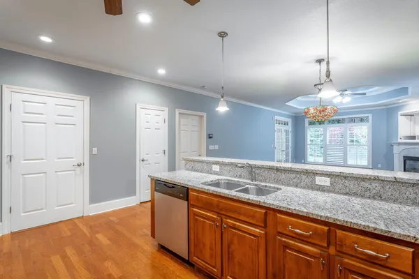 $2,095 | 7655 Lenox Trace Drive, Hixson, TN 37343