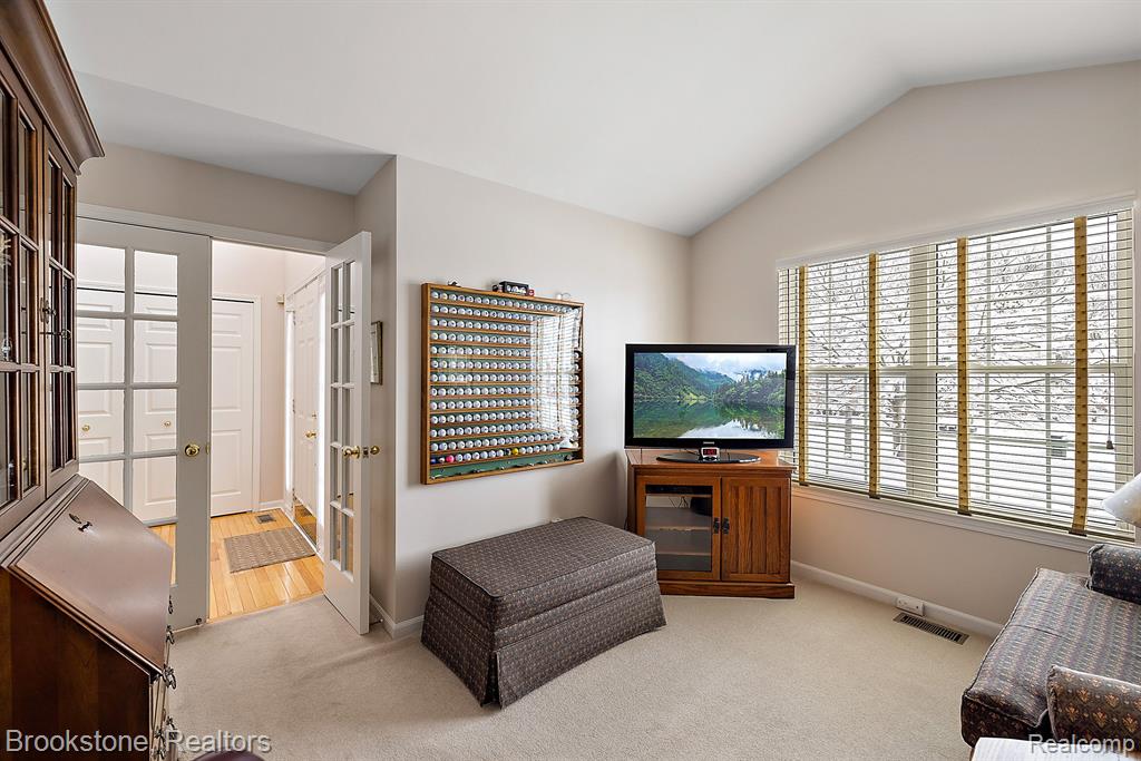 2738 Long Meadow Lane Rochester Hills, MI 48307 - Photo 7 of 64