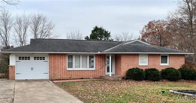 $250,000 | 1201 Cherokee Street, Jackson, MO 63755