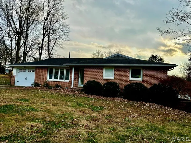 $250,000 | 1201 Cherokee Street, Jackson, MO 63755