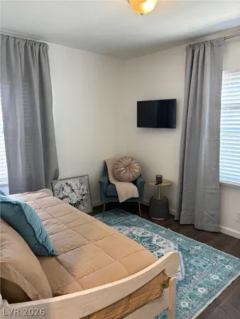 $2,000 | 611 Bell Drive, Las Vegas, NV 89101
