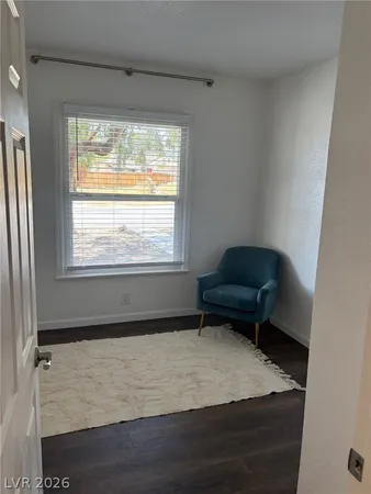 $2,000 | 611 Bell Drive, Las Vegas, NV 89101