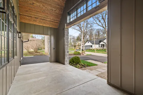 $1,795,000 | 853 Sauganash Drive, Fontana, WI 53125