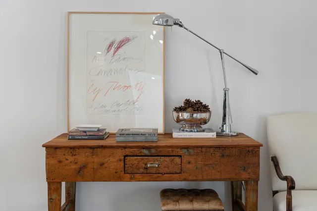 $1,995,000 | 853 Sauganash Drive, Fontana, WI 53125