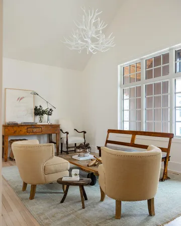 $1,995,000 | 853 Sauganash Drive, Fontana, WI 53125