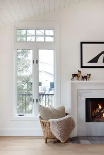 $1,995,000 | 853 Sauganash Drive, Fontana, WI 53125