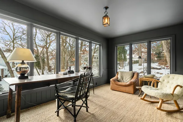 $1,995,000 | 853 Sauganash Drive, Fontana, WI 53125