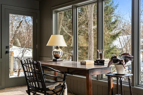 $1,795,000 | 853 Sauganash Drive, Fontana, WI 53125