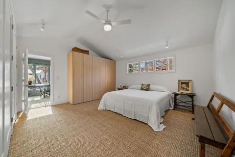 $1,995,000 | 853 Sauganash Drive, Fontana, WI 53125