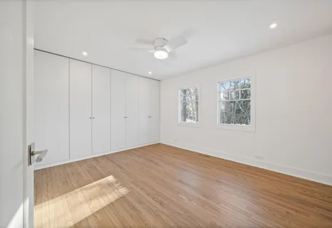 $1,995,000 | 853 Sauganash Drive, Fontana, WI 53125