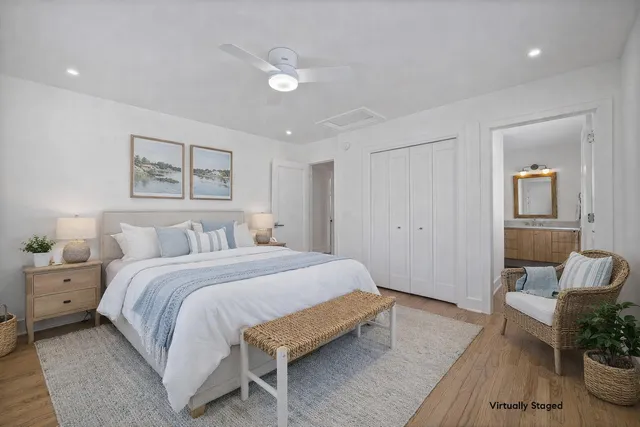 $1,995,000 | 853 Sauganash Drive, Fontana, WI 53125