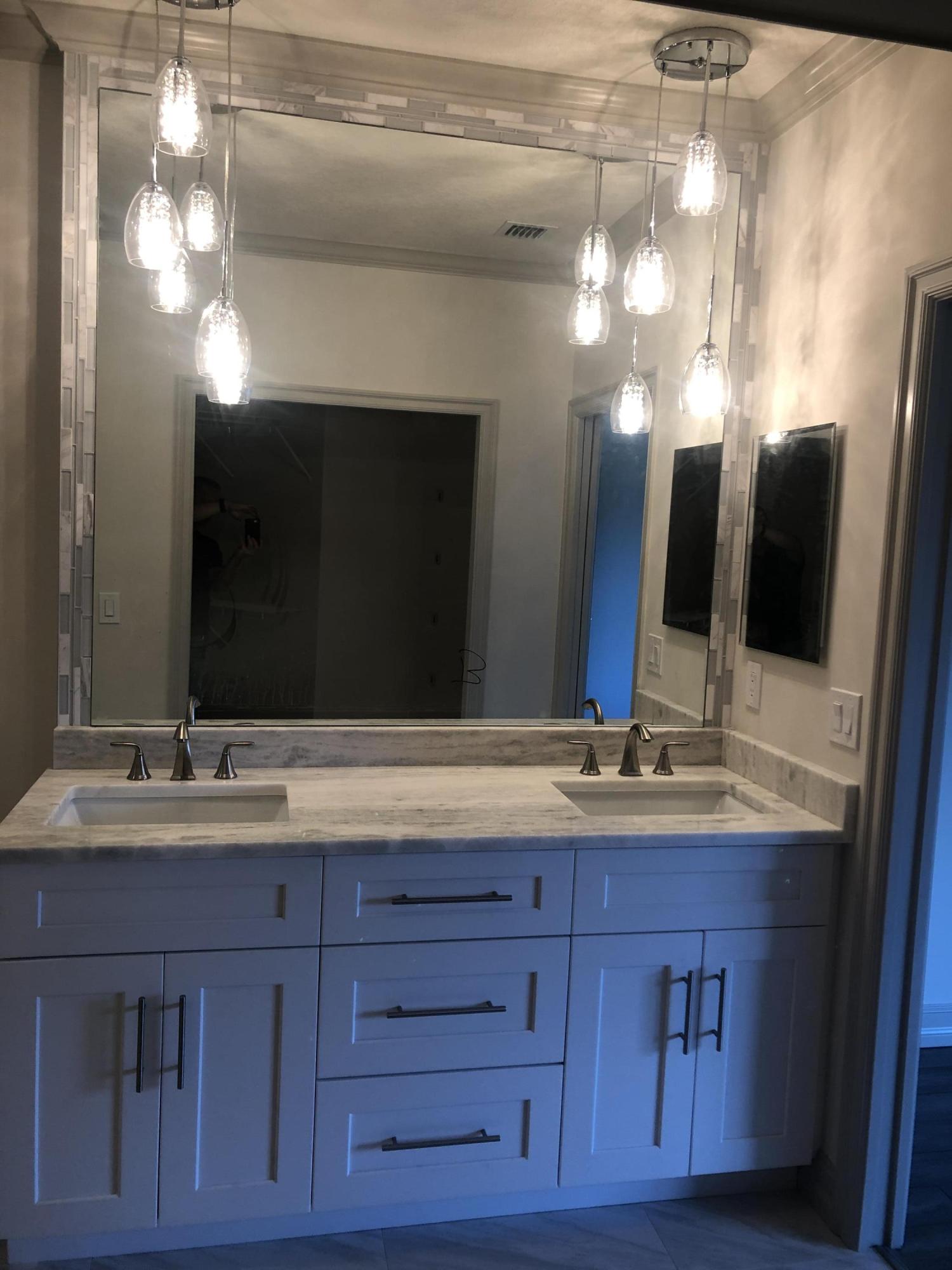 6063 Caladium Road Delray Beach, FL 33484 - Photo 9 of 15 DUAL SINKS