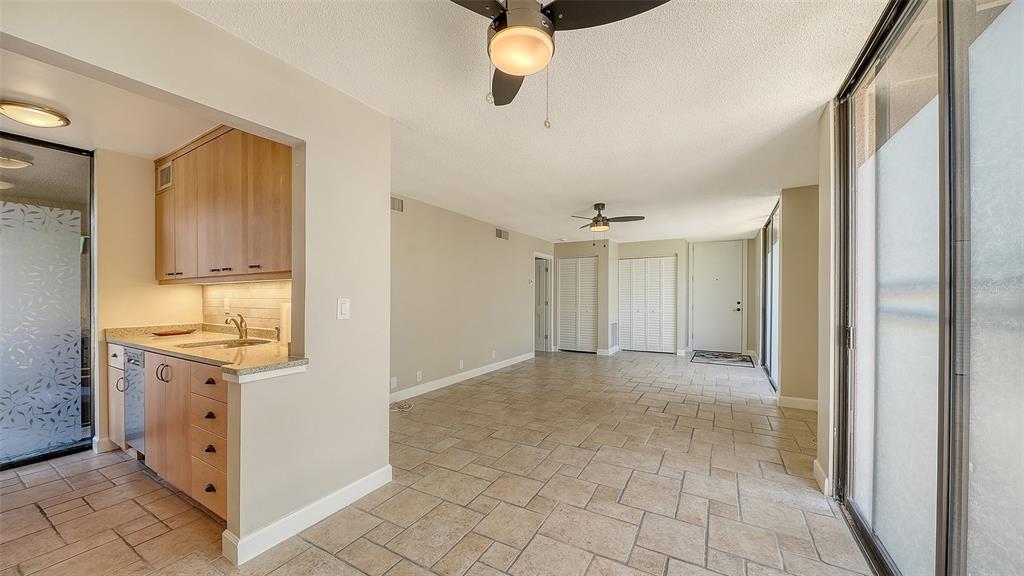 115 Pass Key Road, Unit 115 Sarasota, FL 34242 - Photo 7 of 54