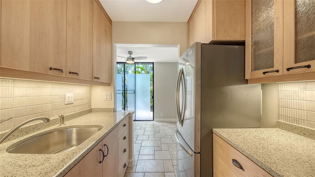 115 Pass Key Road, Unit 115 Sarasota, FL 34242 - Photo 9 of 54