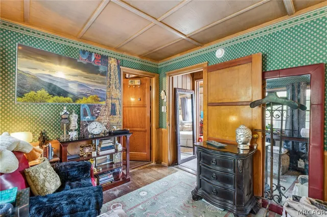 $470,000 | 24214 Zurich Drive, Crestline, CA 92325