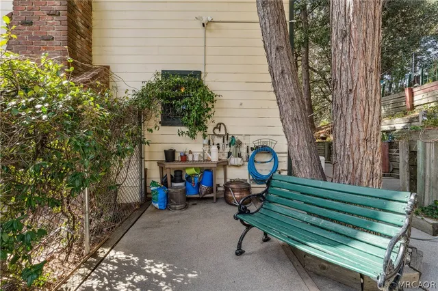 $470,000 | 24214 Zurich Drive, Crestline, CA 92325