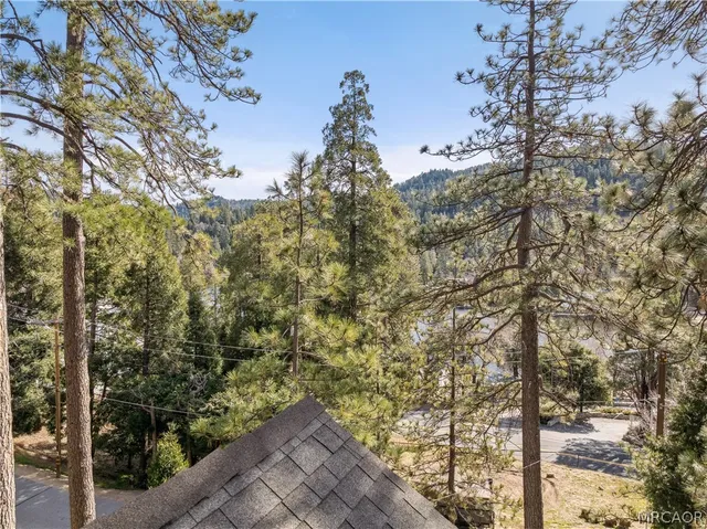 $470,000 | 24214 Zurich Drive, Crestline, CA 92325