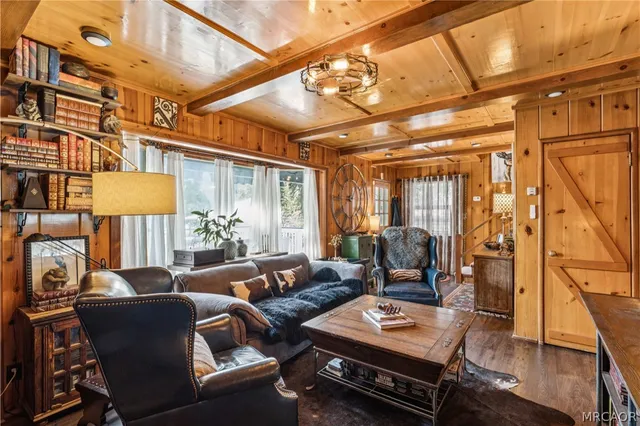 $470,000 | 24214 Zurich Drive, Crestline, CA 92325