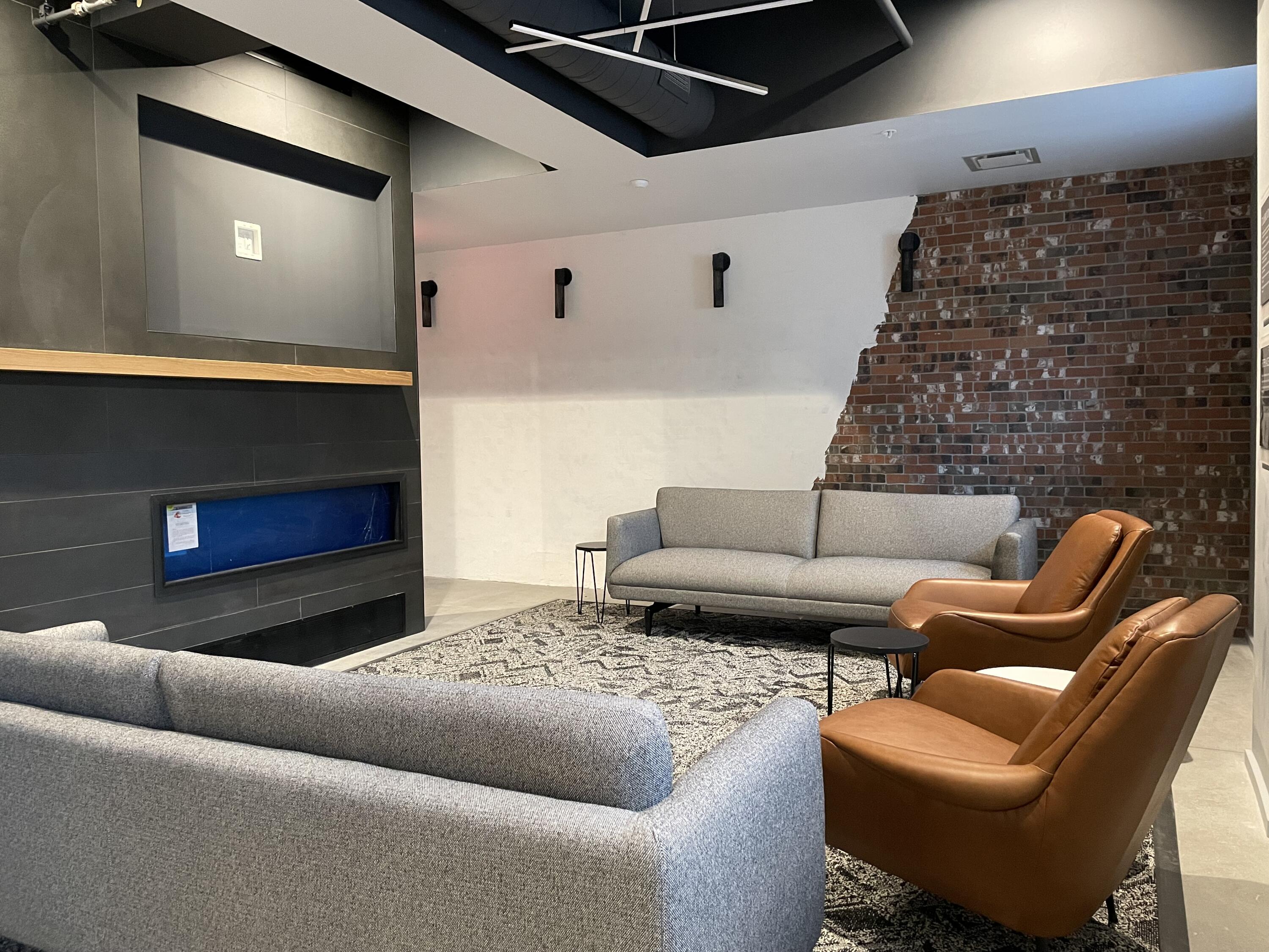 75 Chestnut Street, Unit 404 Portland, ME 04101 - Photo 13 of 37 Club Lounge
