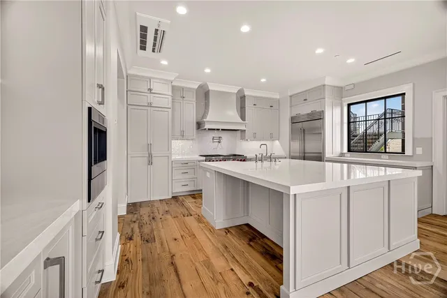 $5,391,758 | 440 Geo Meyer Avenue, Unit 1, Savannah, GA 31401