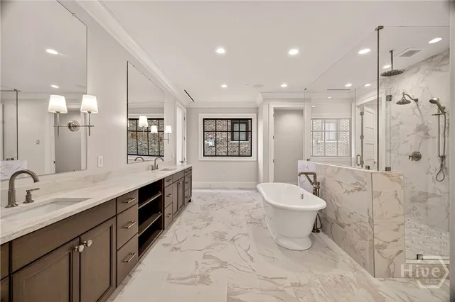 $5,391,758 | 440 Geo Meyer Avenue, Unit 1, Savannah, GA 31401