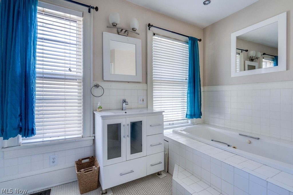 311 Merriman Road Akron, OH 44303 - Photo 27 of 35 Gallery Image 27