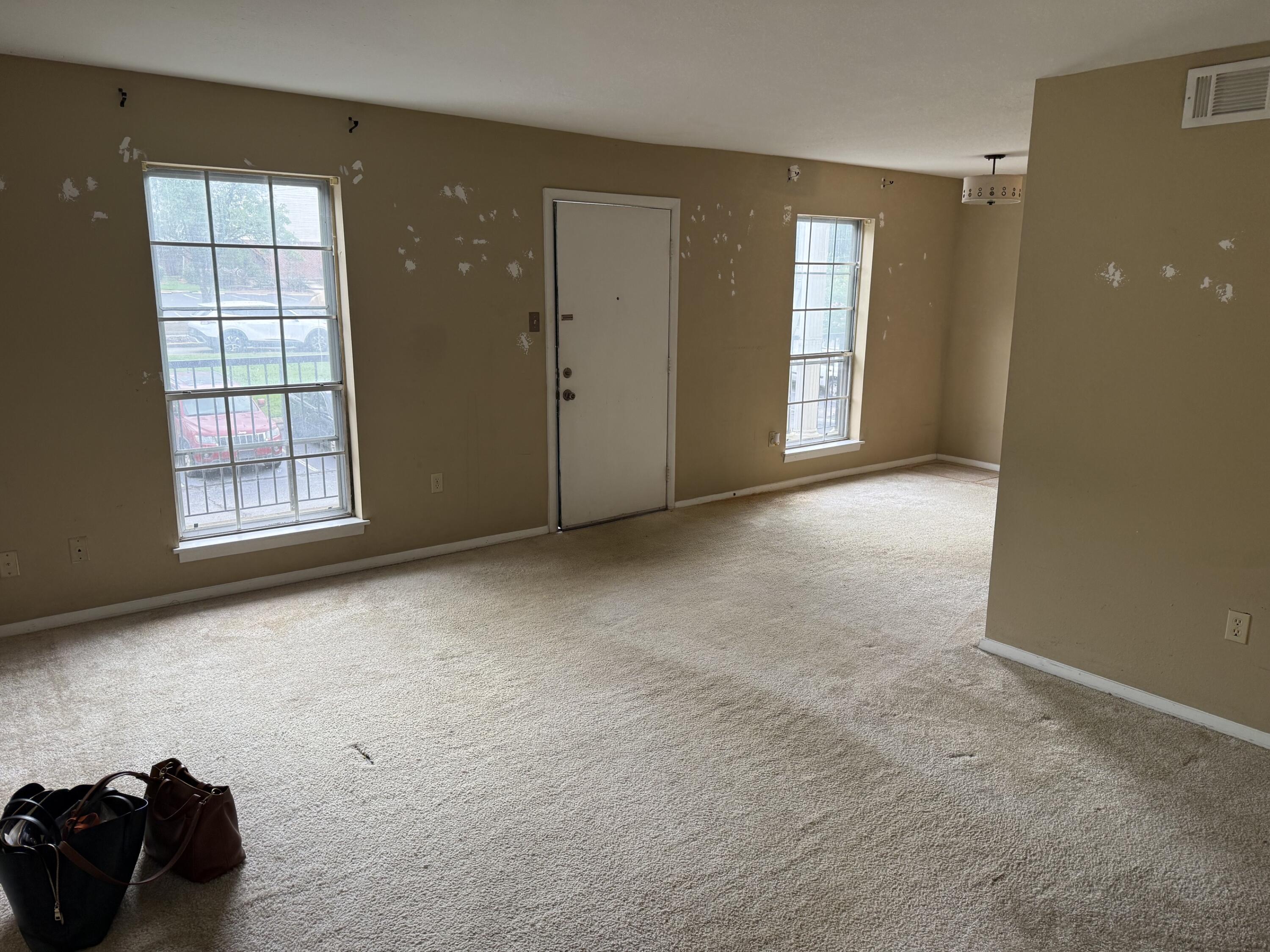 900 Mountain Creek Road, Unit 28 Chattanooga, TN 37405 - Photo 2 of 8 IMG_7812