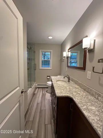 $2,700 | 11 Campagna Drive, Colonie, NY 12205