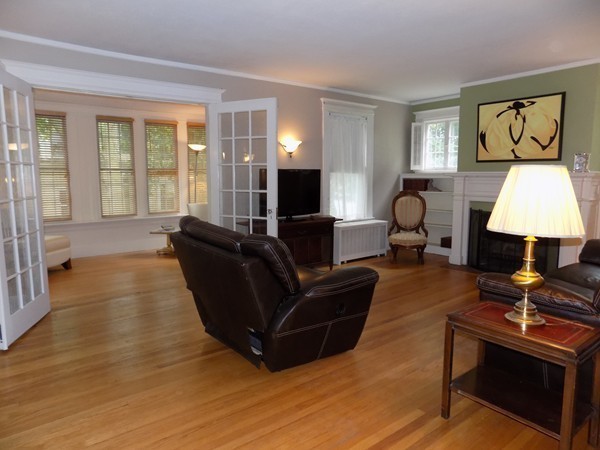 12 Maplewood Terrace Springfield, MA 01108 - Photo 8 of 30