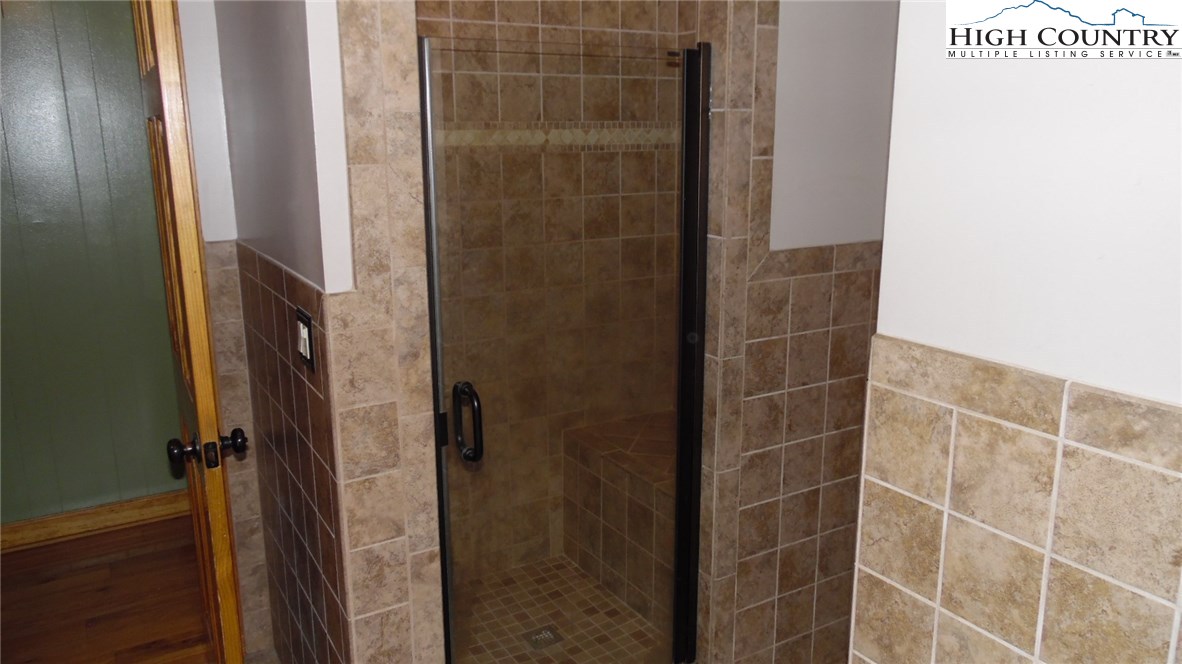 1210 Mahogany Rock Road Sparta, NC 28675 - Photo 16 of 40 Gallery Image 16