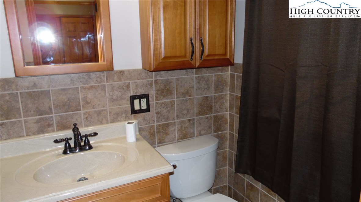 1210 Mahogany Rock Road Sparta, NC 28675 - Photo 28 of 40 Gallery Image 28