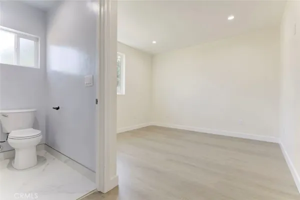 $3,200 | 7044 Greeley Street, Unit 3, Tujunga, CA 91042